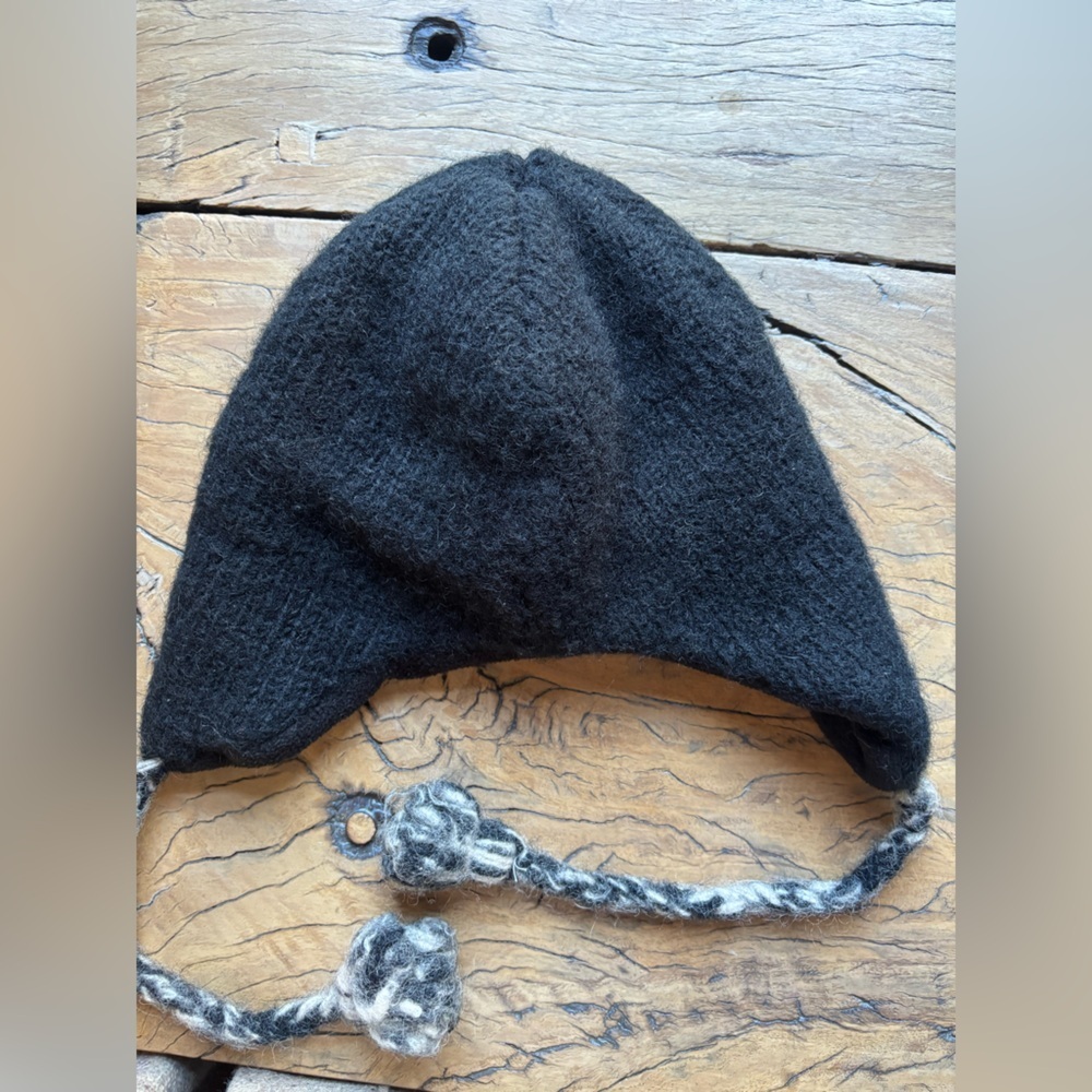 Wool Penguin Hat Fleece Lined Made In Nepal Chunky Knit - Picture 7 of 7